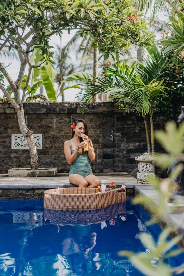D And B Bungalow'S By Dewizz Management Nusa Lembongan  Exterior photo